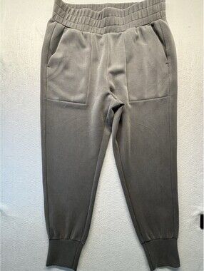 Zella Women’s Gray Jogger Pants Medium Athleisure Stretch Pull On